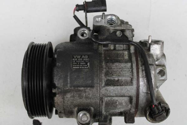 COMPRESSEUR DE CLIMATISATION VW - Vue 1